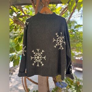 Sundance Charcoal Sweater with White Snowflakes